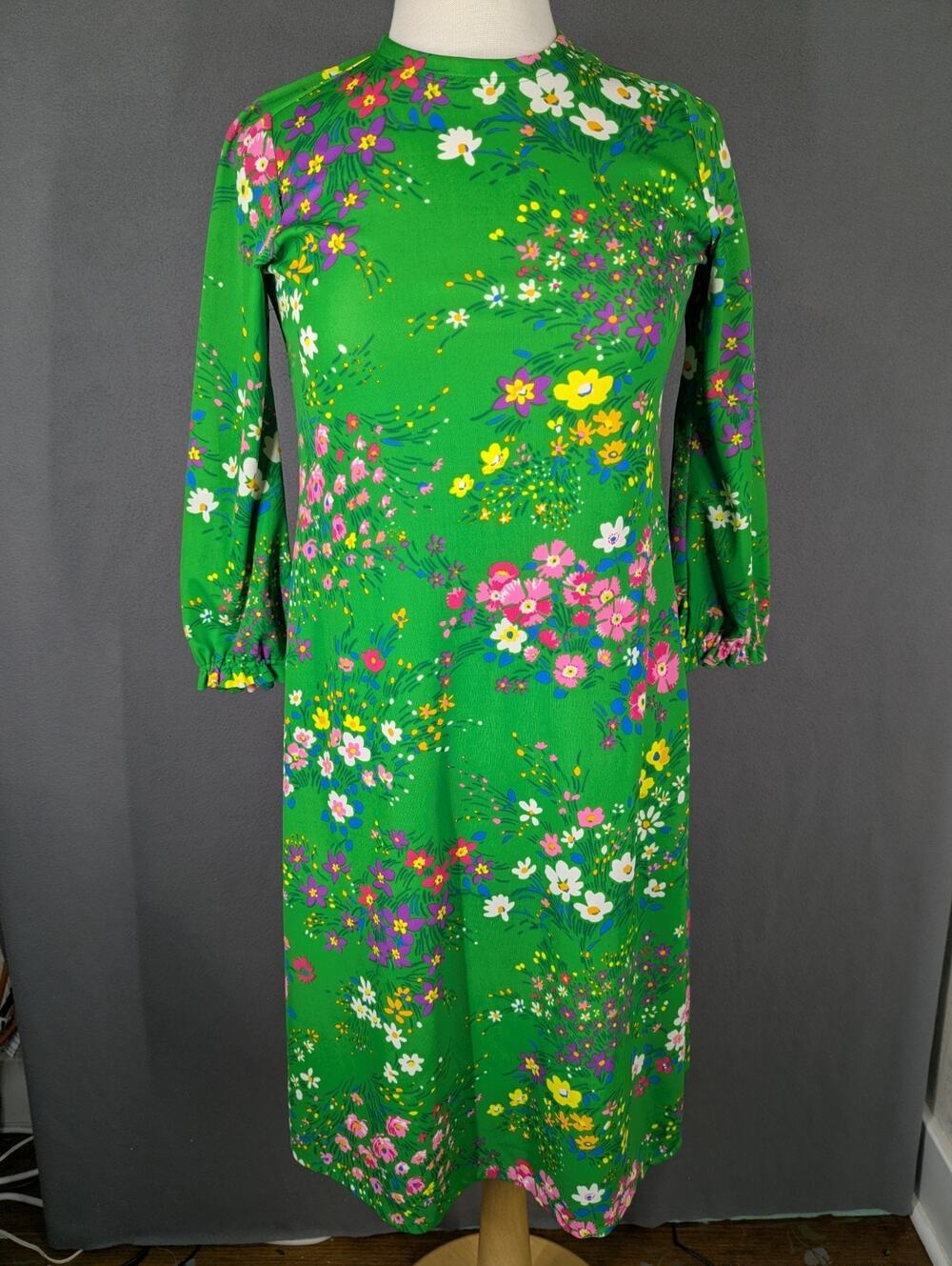 60 70s Shift Mod Dress Jeanette Shop Summit NJ Vintage M/L Green Floral
